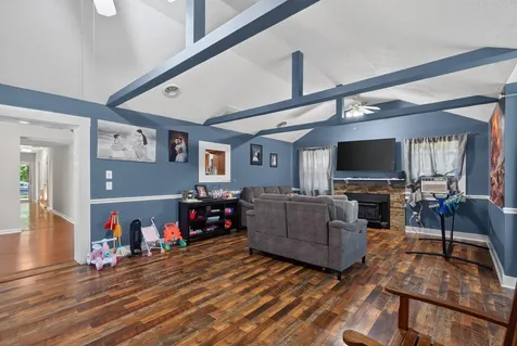 1200 Wahnona Avenue Shenandoah VA 22849