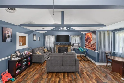 1200 Wahnona Avenue Shenandoah VA 22849
