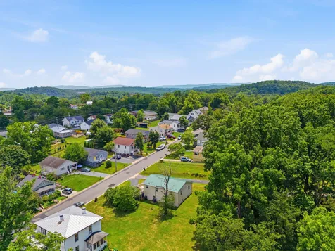 112 Bellview Street Staunton VA 24401