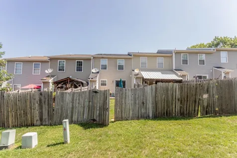 811 Northfield Court Harrisonburg VA 22802