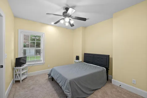 326 Claremont Avenue Rockingham VA 22801
