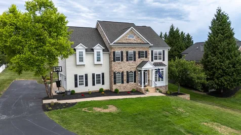 326 Claremont Avenue Rockingham VA 22801