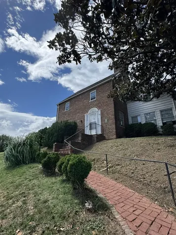 249 Sycamore Street Staunton VA 24401