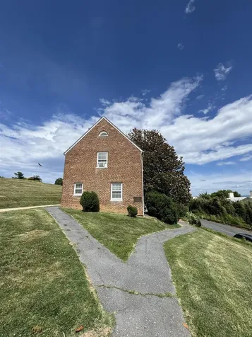 249 Sycamore Street Staunton VA 24401