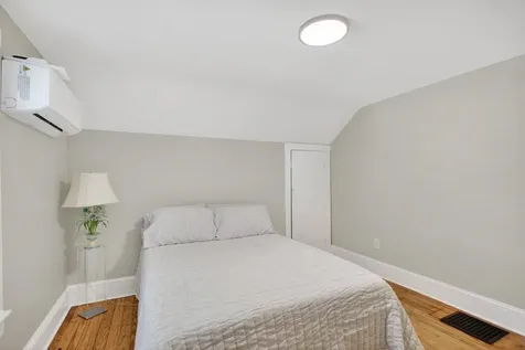 131 Willow Street S Harrisonburg VA 22801