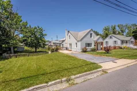 131 Willow Street S Harrisonburg VA 22801