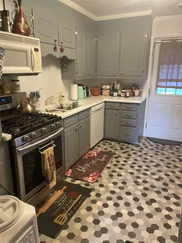 420 Laurel Avenue S Waynesboro VA 22980