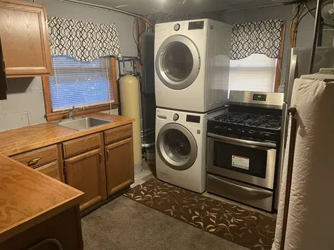 420 Laurel Avenue S Waynesboro VA 22980