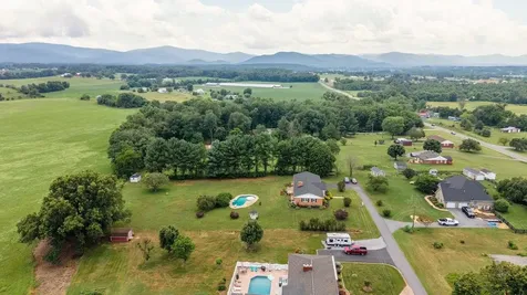 3604 Waverly Heights Elkton VA 22827