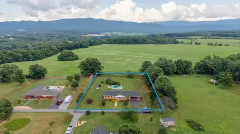3604 Waverly Heights Elkton VA 22827