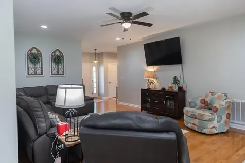 36 Hull Hills Lane Staunton VA 24401