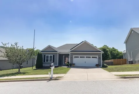 36 Hull Hills Lane Staunton VA 24401
