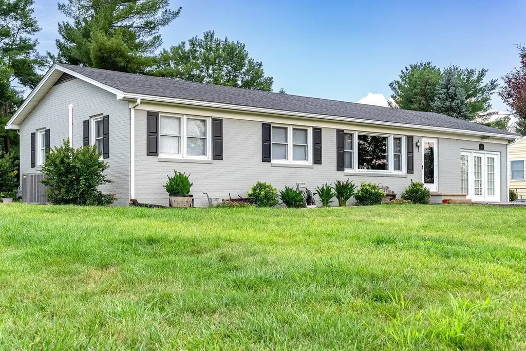 741 Broadview Drive Harrisonburg VA 22802