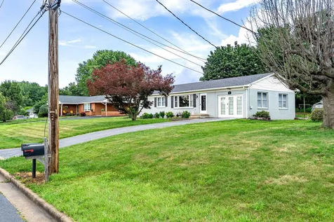741 Broadview Drive Harrisonburg VA 22802