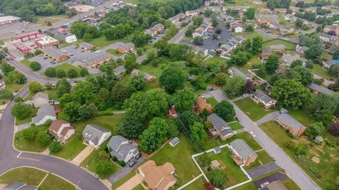 937 Wren Way Harrisonburg VA 22801