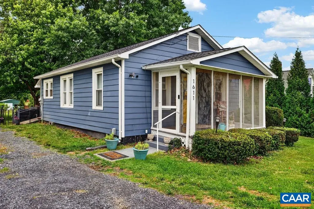 1611 Barterbrook Road Staunton VA 24401