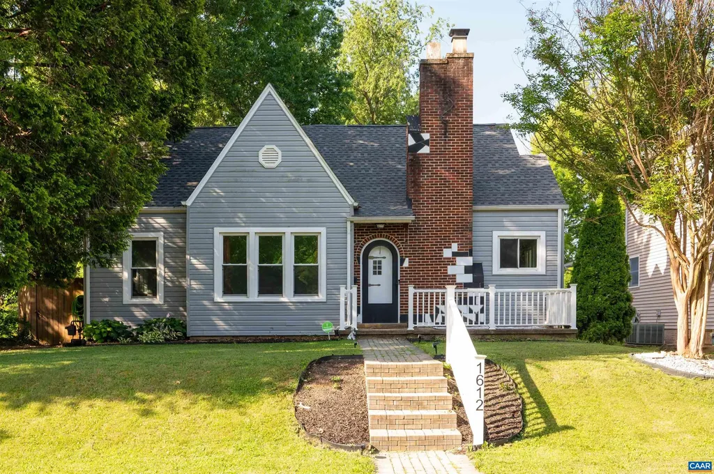 1612 Park Road Waynesboro VA 22980