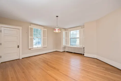 308 Vine Street Staunton VA 24401