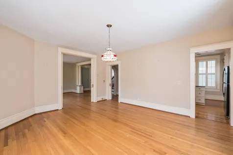 308 Vine Street Staunton VA 24401