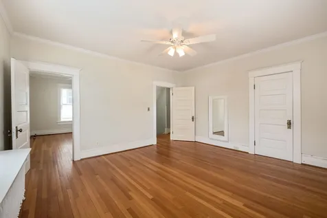 308 Vine Street Staunton VA 24401