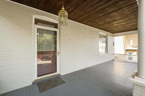 308 Vine Street Staunton VA 24401
