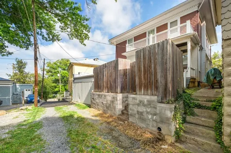 308 Vine Street Staunton VA 24401