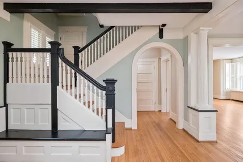 308 Vine Street Staunton VA 24401
