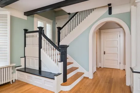 308 Vine Street Staunton VA 24401