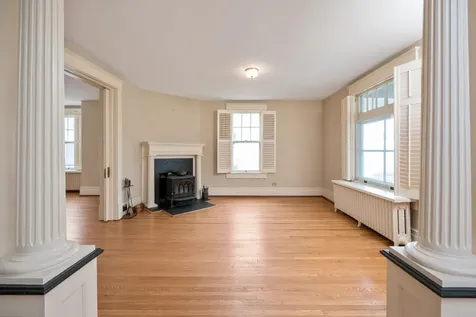 308 Vine Street Staunton VA 24401