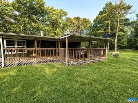 559 Us Highway 340 Luray VA 22835