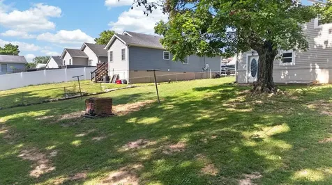 1817 Orchard Lane Staunton VA 24401