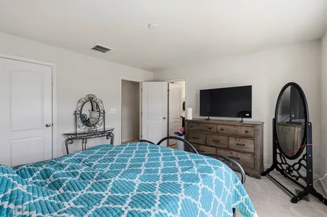 216 Willowshire Court Waynesboro VA 22980