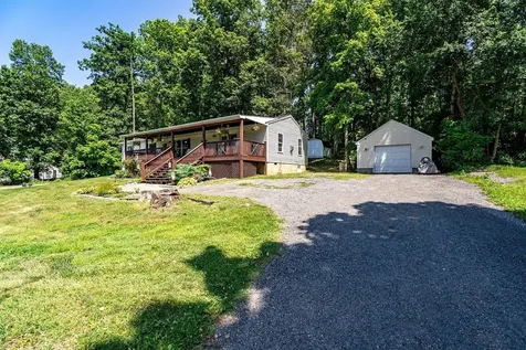 4695 East Side Highway Grottoes VA 24441
