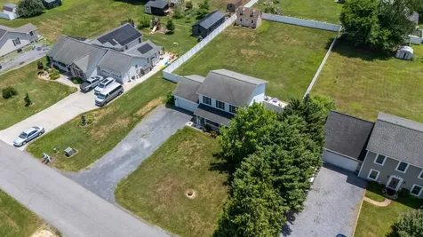 2185 Cloverleaf Lane Dayton VA 22821