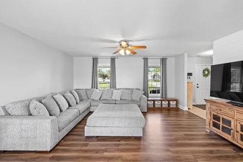 2185 Cloverleaf Lane Dayton VA 22821