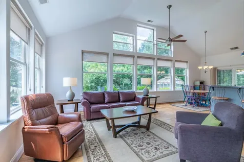 40 Weavers Way Buena Vista VA 24416