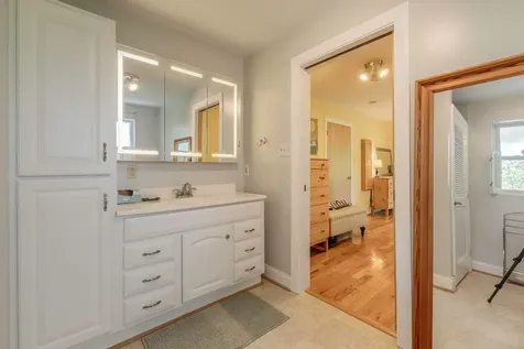40 Weavers Way Buena Vista VA 24416