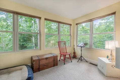 40 Weavers Way Buena Vista VA 24416