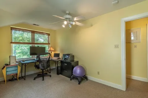 40 Weavers Way Buena Vista VA 24416