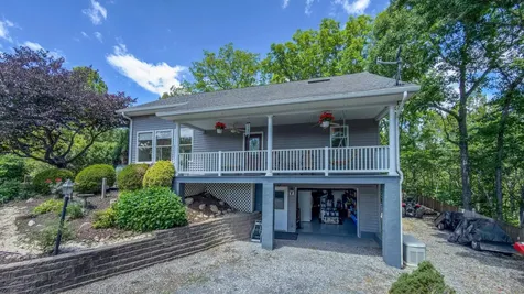 40 Weavers Way Buena Vista VA 24416