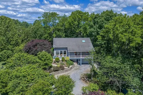 40 Weavers Way Buena Vista VA 24416