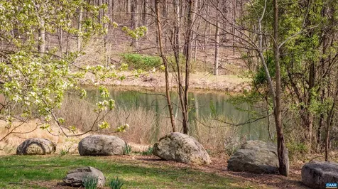 4893 Weakley Hollow Road Syria VA 22743