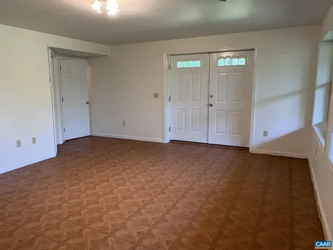 4893 Weakley Hollow Road Syria VA 22743