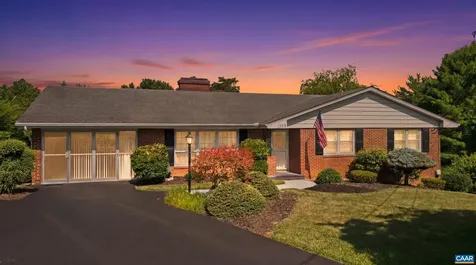 1393 Pleasant View Street Staunton VA 24401