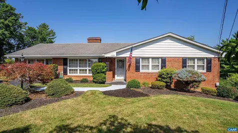 1393 Pleasant View Street Staunton VA 24401