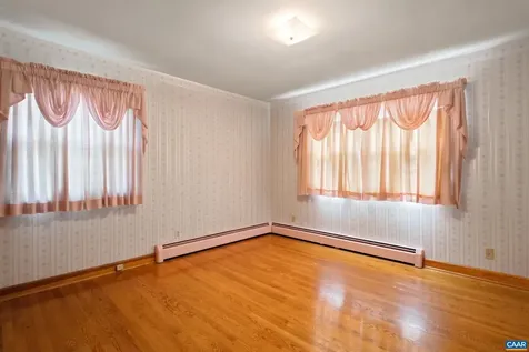 1393 Pleasant View Street Staunton VA 24401