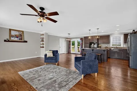 324 Battlefield Road Crimora VA 24431