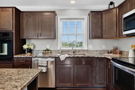 324 Battlefield Road Crimora VA 24431