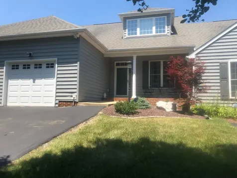 17 Vista View Lane Staunton VA 24401