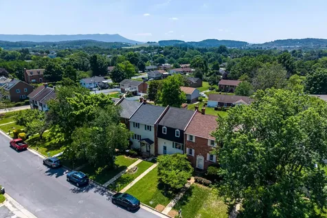 1055 Meadowlark Drive Harrisonburg VA 22802